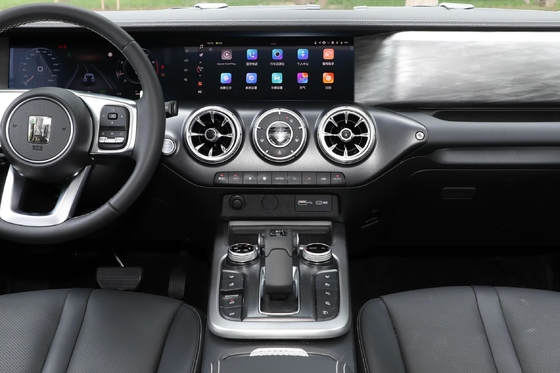 Wey Tank 300 SUV Euro VI Emissionsstandard und elektrisch einstellbarer Heizspiegel