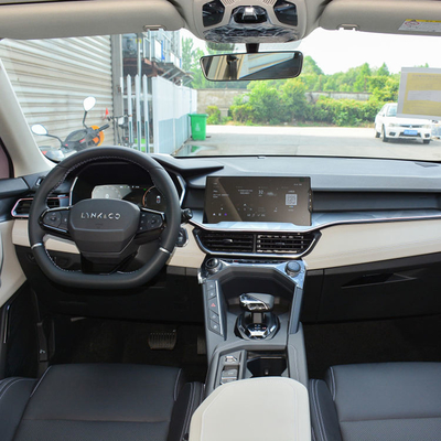 2023 Remix Pro Lynk Co 06 Phev Kleiner SUV mit Ladegerät Fünf-Sitzer Suv Max-Geschwindigkeit 200km/h