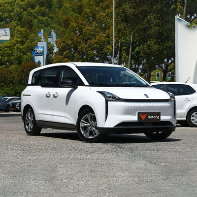 Besturn NAT 120kW kombinierte Leistung 195km CLTC Reichweite reiner elektrischer MPV für eine reibungslose Fahrt