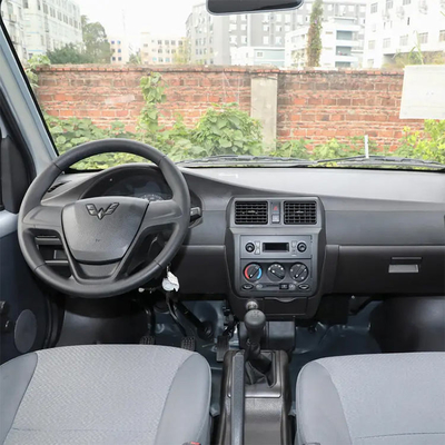 Schließen Sie sich unserem Netzwerk als regionaler Agent für Wuling Rongguang Mini Light Cargo Trucks an