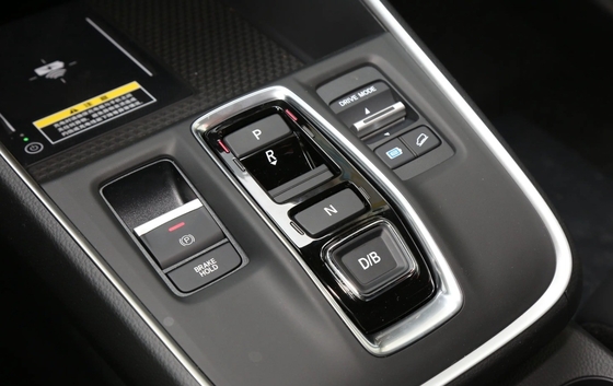 Erschwinglicher Dongfeng Honda CRV Hybrid-Auto mit Länge * Breite * Höhe von 4703 * 1866 * 1680