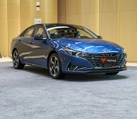 Hyundai Elantra 5-Sitzer Luxus Benzin Limousine für hohe Geschwindigkeit und leistungsstarke Leistung