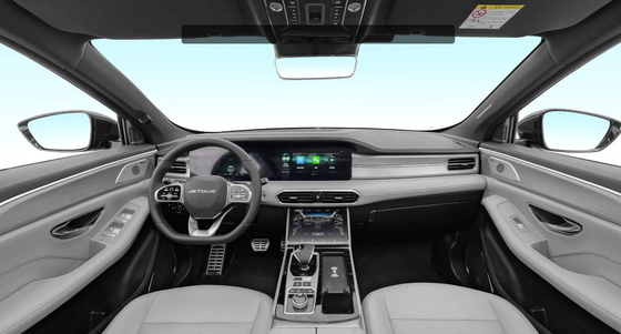 Jetour X90 Plus Benzinfahrzeuge und Fronttrommel Hintertrommel Bremssystem mit maximaler Geschwindigkeit von 180 km/h