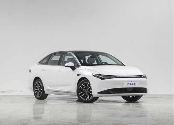 Auto Xpeng P5 2021 460g Energiefahrzeug mit hoher Geschwindigkeit und rein elektrischer Technologie