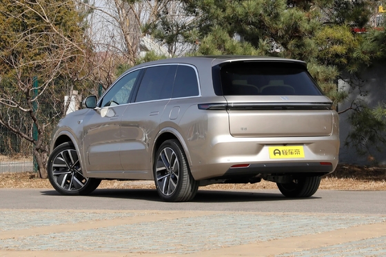 6.5h Schnellladezeit Li One L8 Max Elektro-SUV mit Lithiumbatterie im Jahr 2023