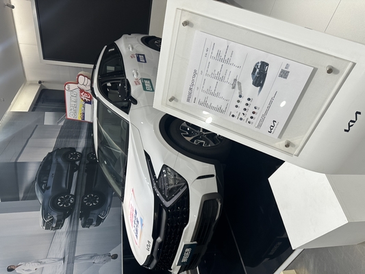 2022 Kia Lion Platinum Endurance 210 Hybrid SUV mit geringem Kraftstoffverbrauch und LED-Taglicht