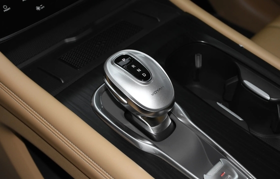 Chery Tiggo 8 Pro Elektroauto mit dunkler Innenfarbe und Front 4 Rear 2 Radar