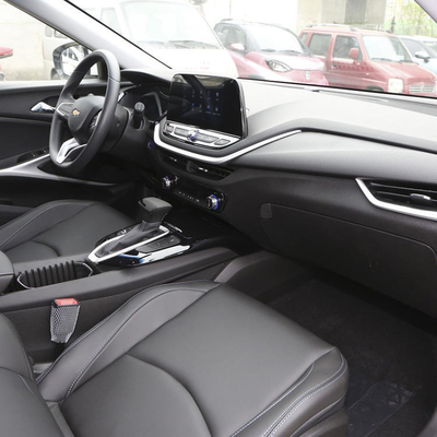 Rein elektrisches Fahrzeug mit einem maximalen Drehmoment von 265 Nm Auto Chevrolet Cruise Fünf-Tür-Auto