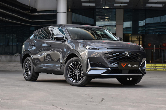2023 Changan Uni-K 5-Türer 5-Sitzer SUV 2.0T 233 PS Manuelle Anpassung des Kopilotensitzes