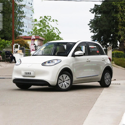 27kw Maximalleistung 203km Reichweite Wuling Binguo 203 Kleine Energie reine elektrische Mini EV Auto