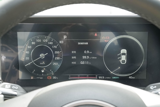 Kia K5 Limousine 4 Türen 5 Sitze Linkslenken Benzinfahrzeuge 176kw Höchstgeschwindigkeit 220 Leistung