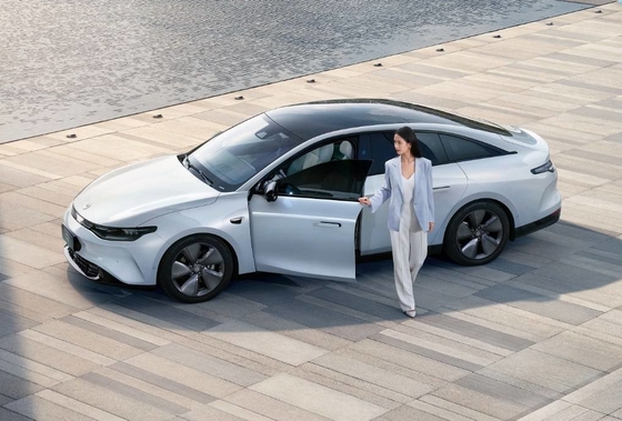 100% Elektroauto 2022 LEAPMOTOR C01 Hochgeschwindigkeitsrückantrieb 525KM Hergestellt mit 4 Sitzen