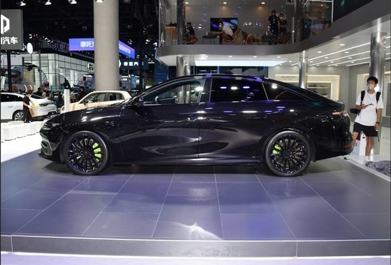 100% Elektroauto 2022 LEAPMOTOR C01 Hochgeschwindigkeitsrückantrieb 525KM Hergestellt mit 4 Sitzen