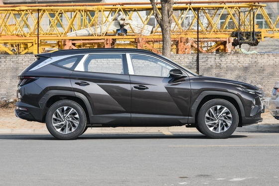 Peking Hyundai Tucson 5-Türer 5-Sitzer Benzinwagen 4WD SUV Luxus Kompaktmodell SUV