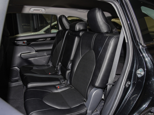 Toyota Crown Kluger 2.5l Hev Allradantrieb Hybridfahrzeuge mit Höchstgeschwindigkeit 180km/h
