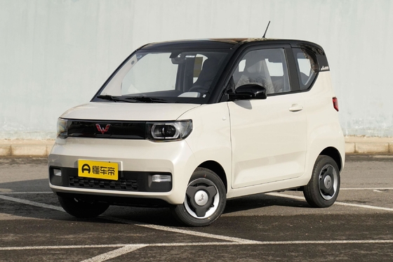 Wuling Hongguang Mini Ev mit Macarone Zweifachfahrzeug mit geräumigem Innenraum