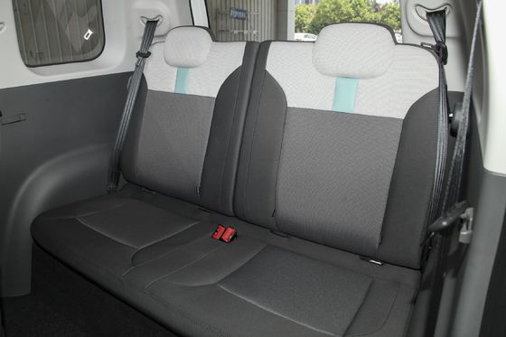 Green Changan Lumins 2022 Honey Sweet Typ Elektroauto für Erwachsene 822KG Fahrzeuggewicht