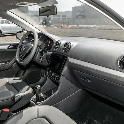 4605*1878*1643mm Benzinfahrzeug Jetta VA3