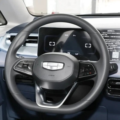 Geometry E 2022 401KM Linglong Tiger 4 Sitzplätze Kleines Elektro-SUV Fahrzeug mit Erwachsenen Weiß