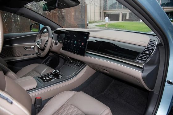 s 2023 Hochgeschwindigkeits-Elektro-SUV mit 4-Tür-Karosserie-Struktur und maximaler Leistung 228-517