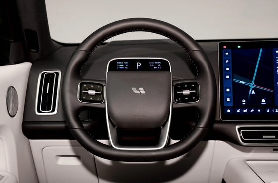 Li ONE L9 Elektro-SUV mit Lithiumbatterie und Linkslenkrad