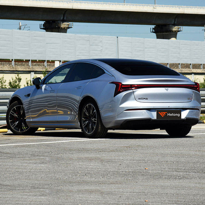 Energy EV Hozon Nezha Neta S Plus 4WD 2023 1160Km Reichweite Rücken Allrad 5 Sitzplätze
