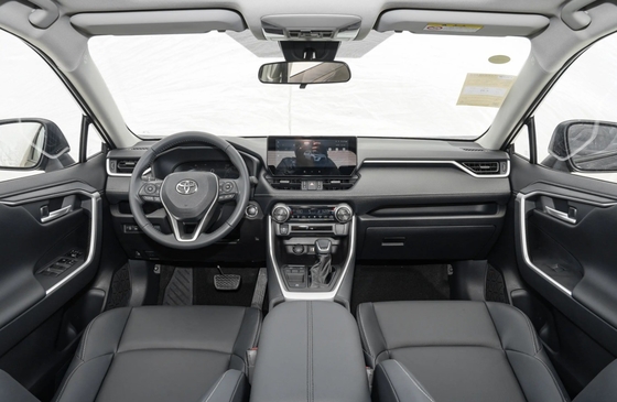 Vordere Aufhängung Macpherson Ausgestattet 2022 GAC Toyota Veranda SUV für Design Ankunft