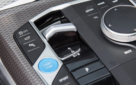 Energiefahrzeuge BMW i3 E-Drive 35L Hergestellt mit Länge Breite Höhe 4872*1846*1481 mm