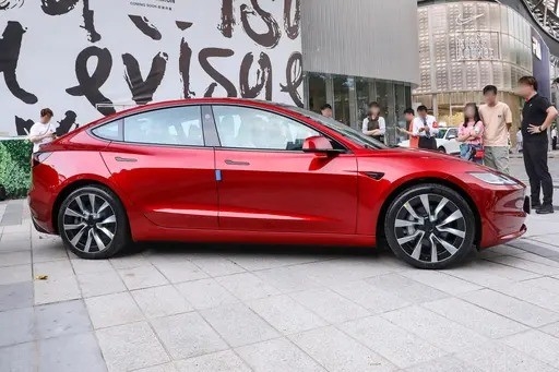 Rein elektrisch 2023 Tesla Model 3 Allradantrieb 606km Reichweite 0,67H Schnellladung