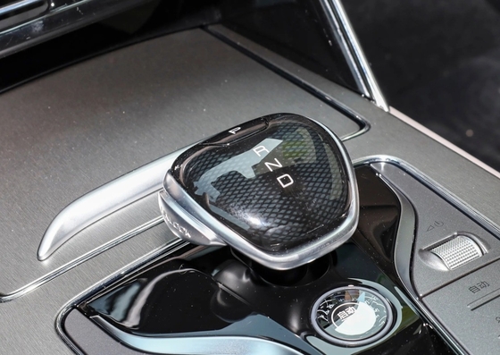 BYD Tang Energy 2023 EV 600KM 5-Türer 7-Sitzer SUV und WHEELBASE 2820 für Elektroautos