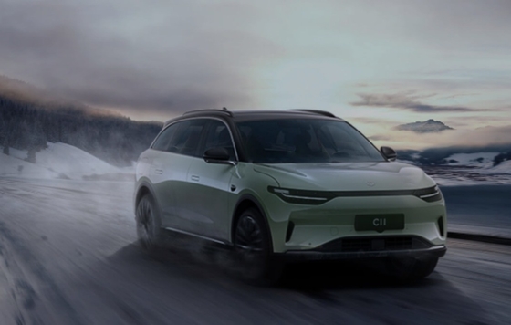 angepasster Langstrecken-5-Sitzer Leapmotor C11 Panoramafenster Hochkonfiguration EV SUV