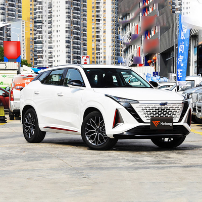 -Made Changan Oushang Z6 5-Türer 5-Sitzer SUV Radstand 1500-2000mm Euro VI Benzinwagen