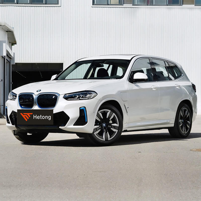 2022 BMWS Ix3 SUV Elektroauto mit maximaler Leistung von 210 kW und Rot/Blau Farbwahl